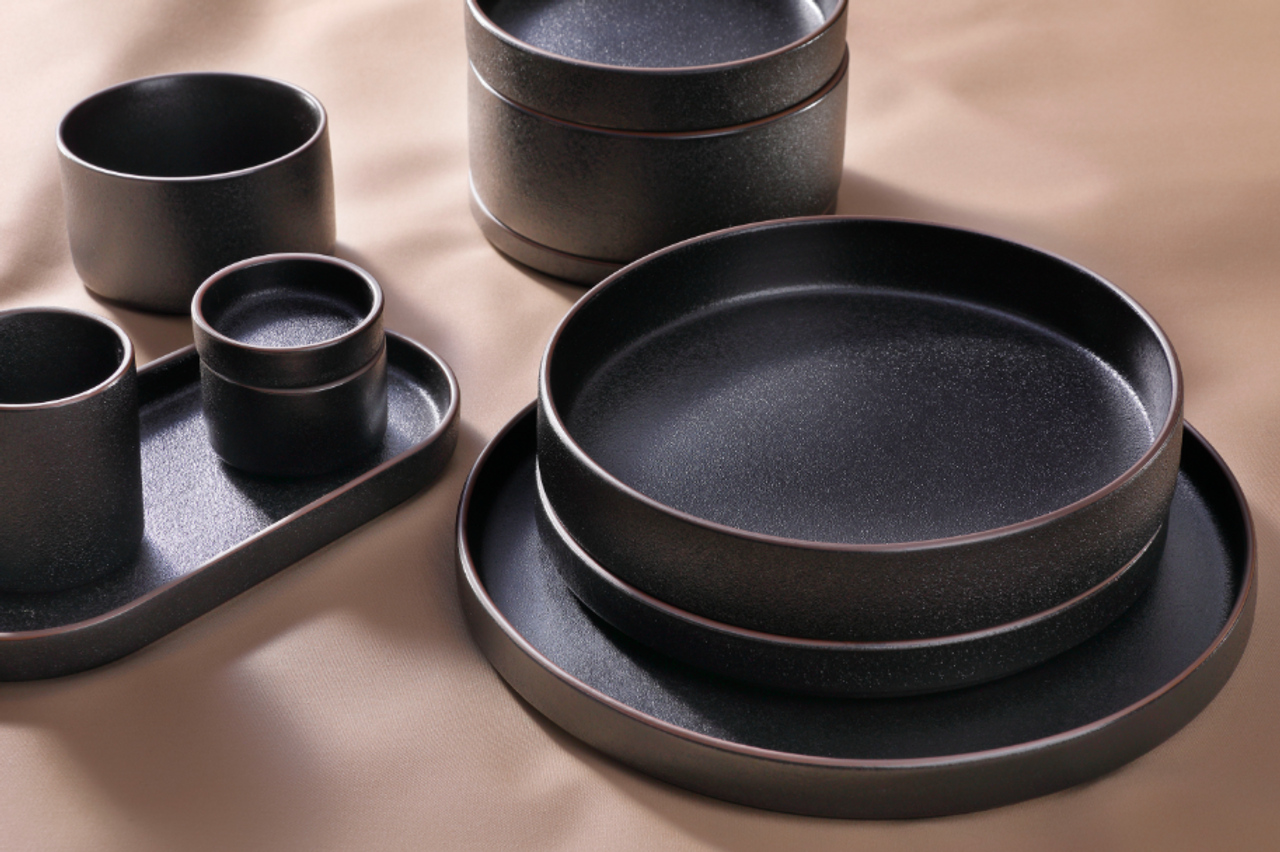 Maastricht Porselein Bord Cafe Noir 26 cm Zwart