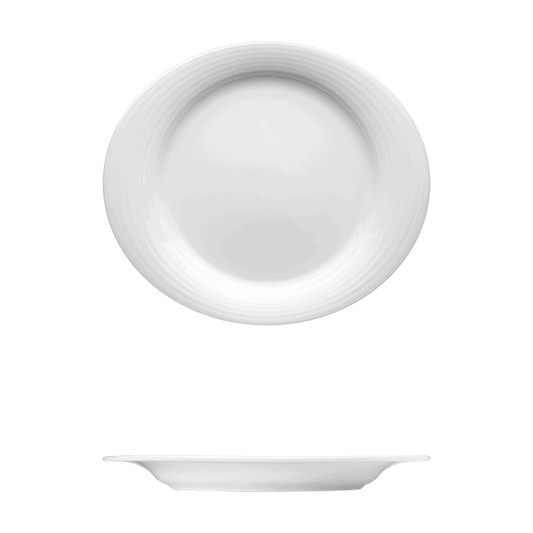 Oval Plate | Catalog Number: 010 0030 | Dimensions: 9 1/2 x 8 1/4 in (24 x 21 cm)
